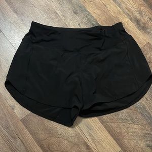 Lululemon speed ups size 6